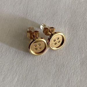 Yellow gold plated button earring studs